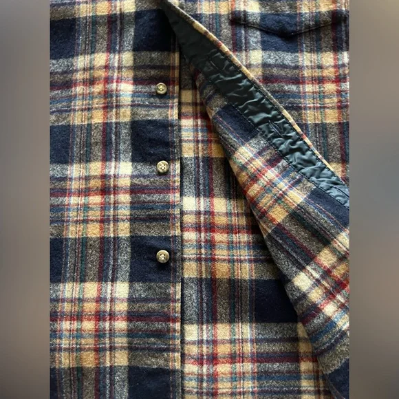 Vintage Pendleton wool flannel - Picture 8 of 8